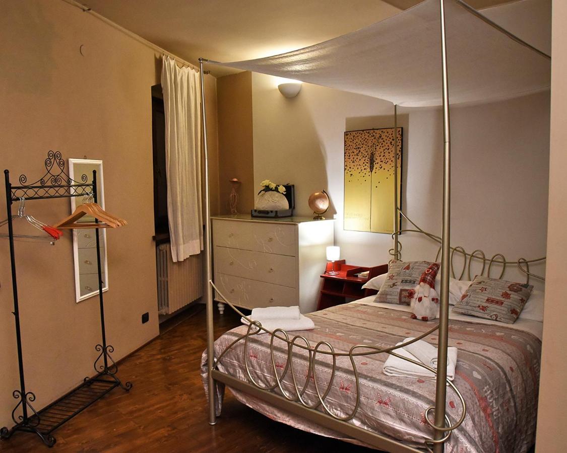 Bed and Breakfast Prigioni House Песк'єра-дель-Гарда Екстер'єр фото