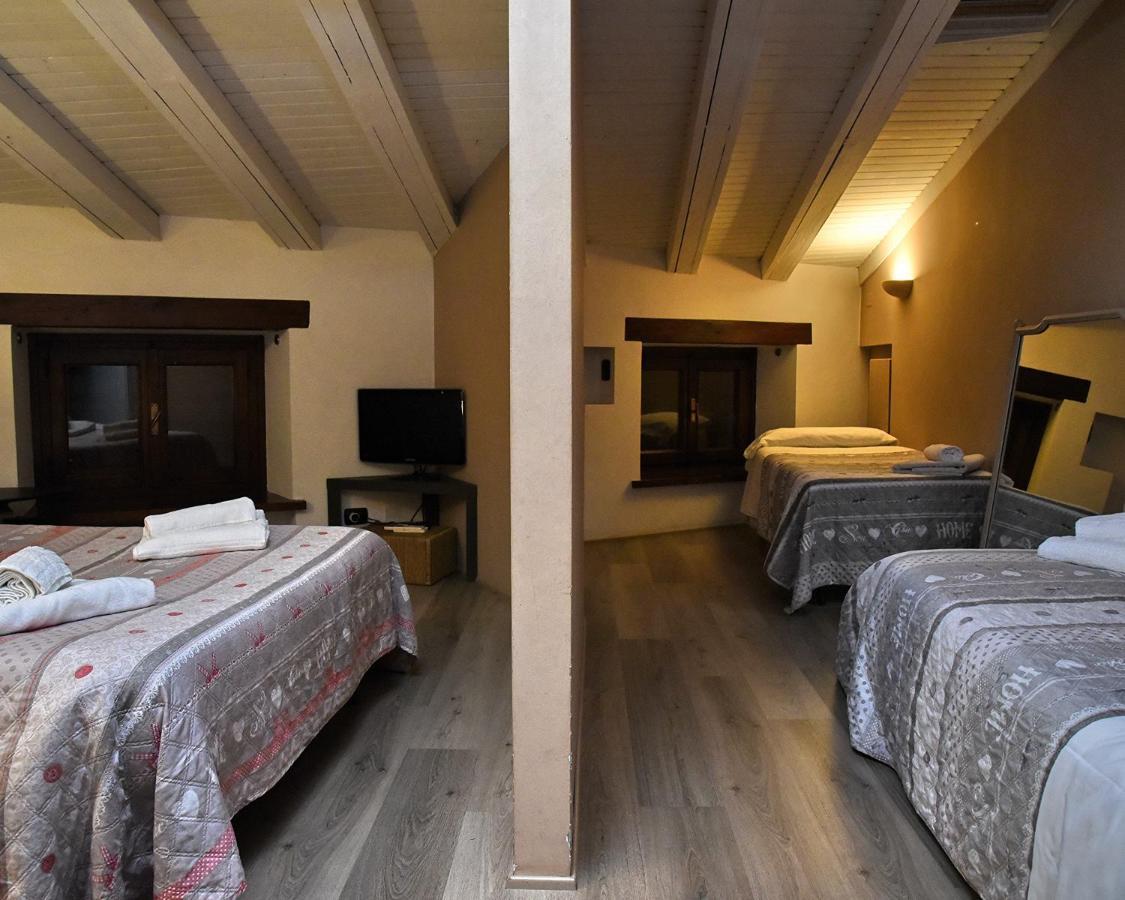 Bed and Breakfast Prigioni House Песк'єра-дель-Гарда Екстер'єр фото